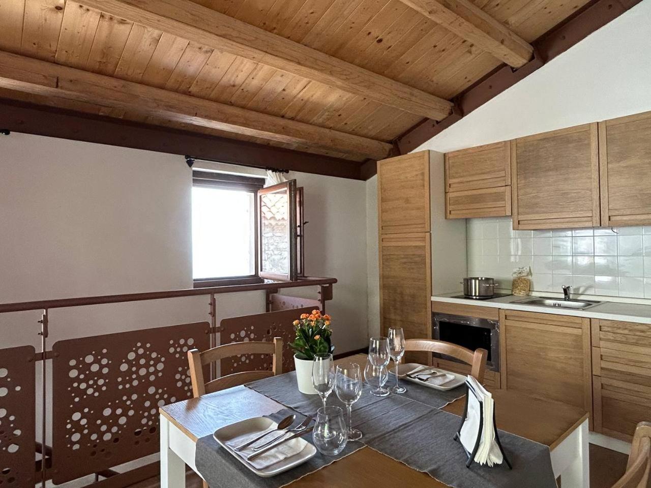 Il Borgo Dei Normanni Villa Colliano Exterior foto